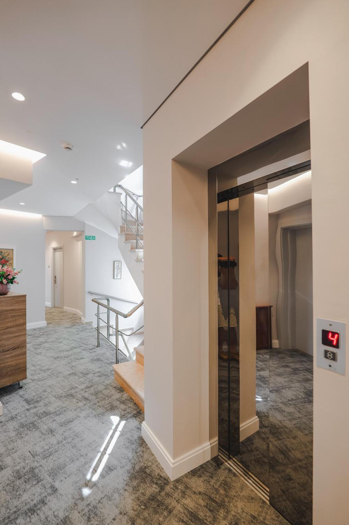 Hotel Oasis Saranda Dış mekan fotoğraf