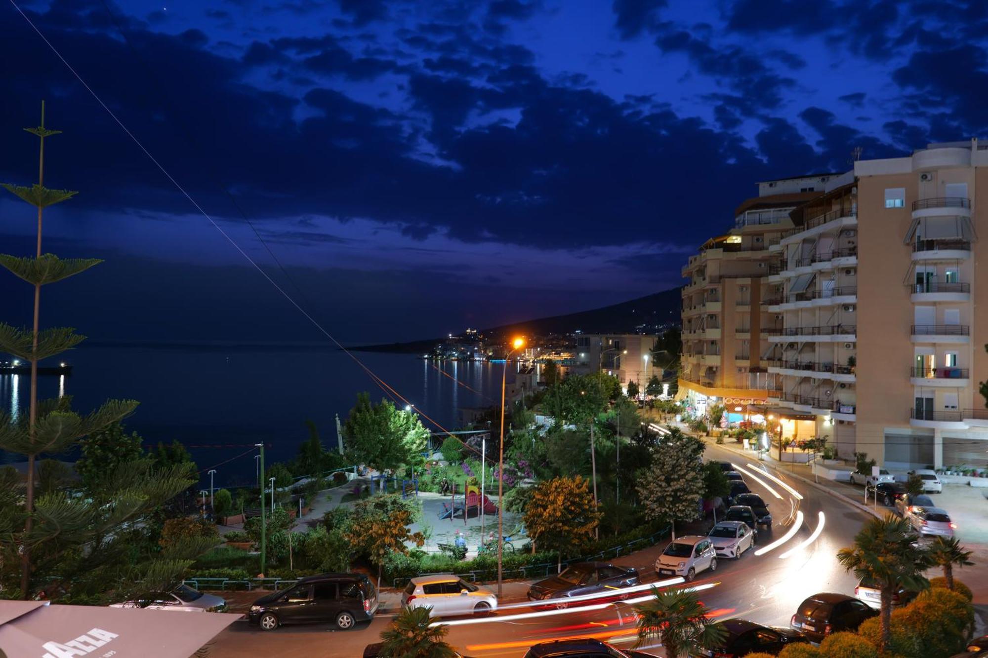 Hotel Oasis Saranda Dış mekan fotoğraf