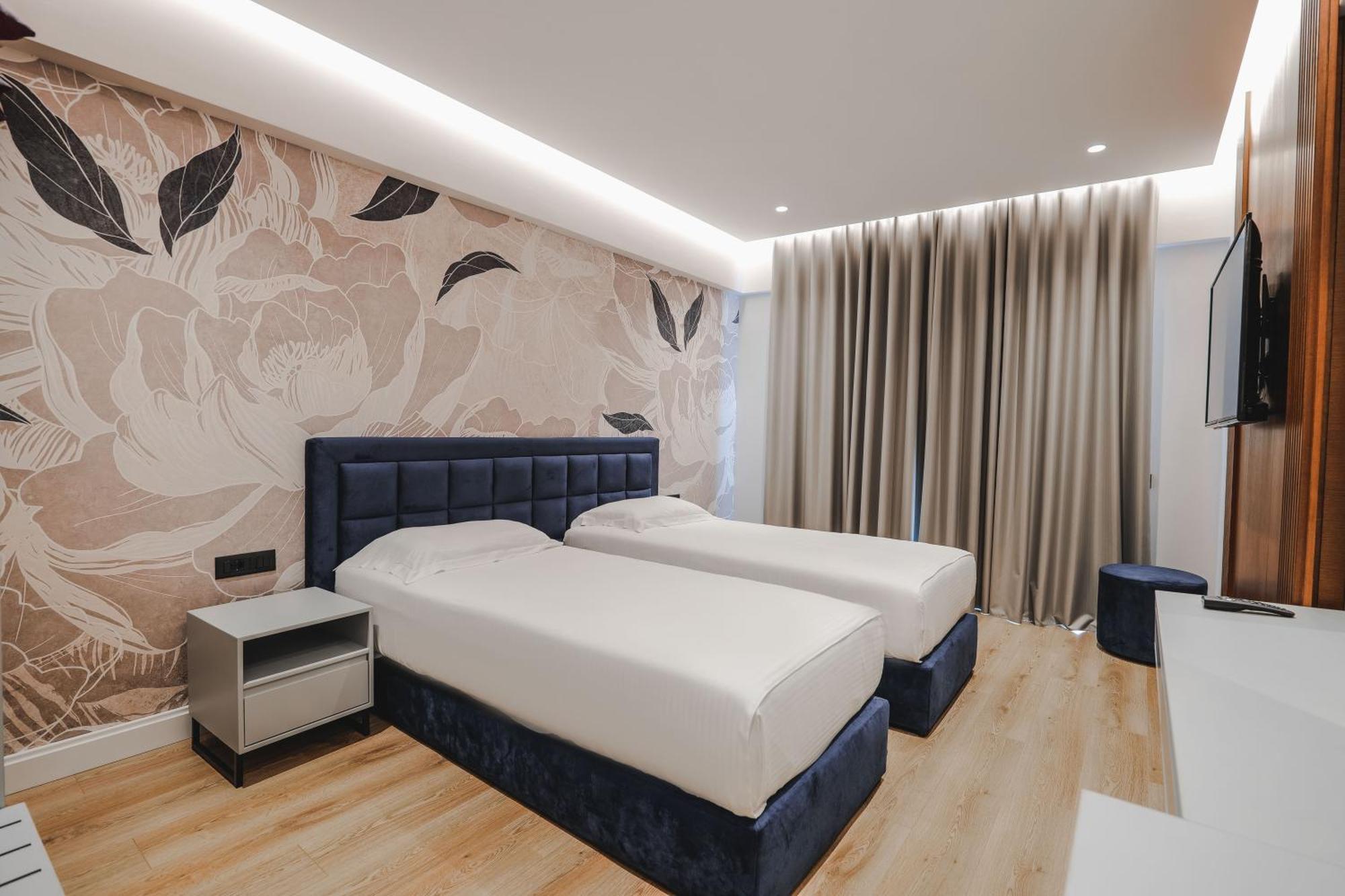 Hotel Oasis Saranda Dış mekan fotoğraf