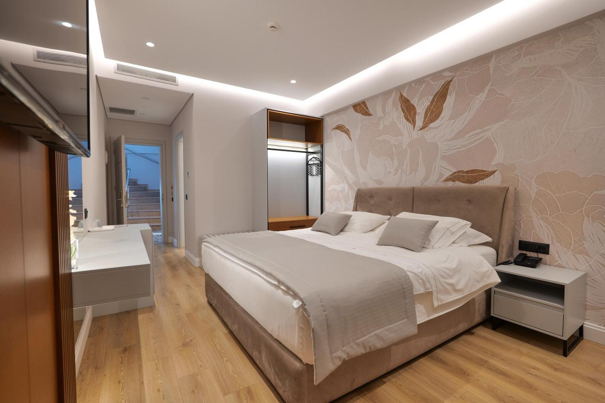 Hotel Oasis Saranda Dış mekan fotoğraf