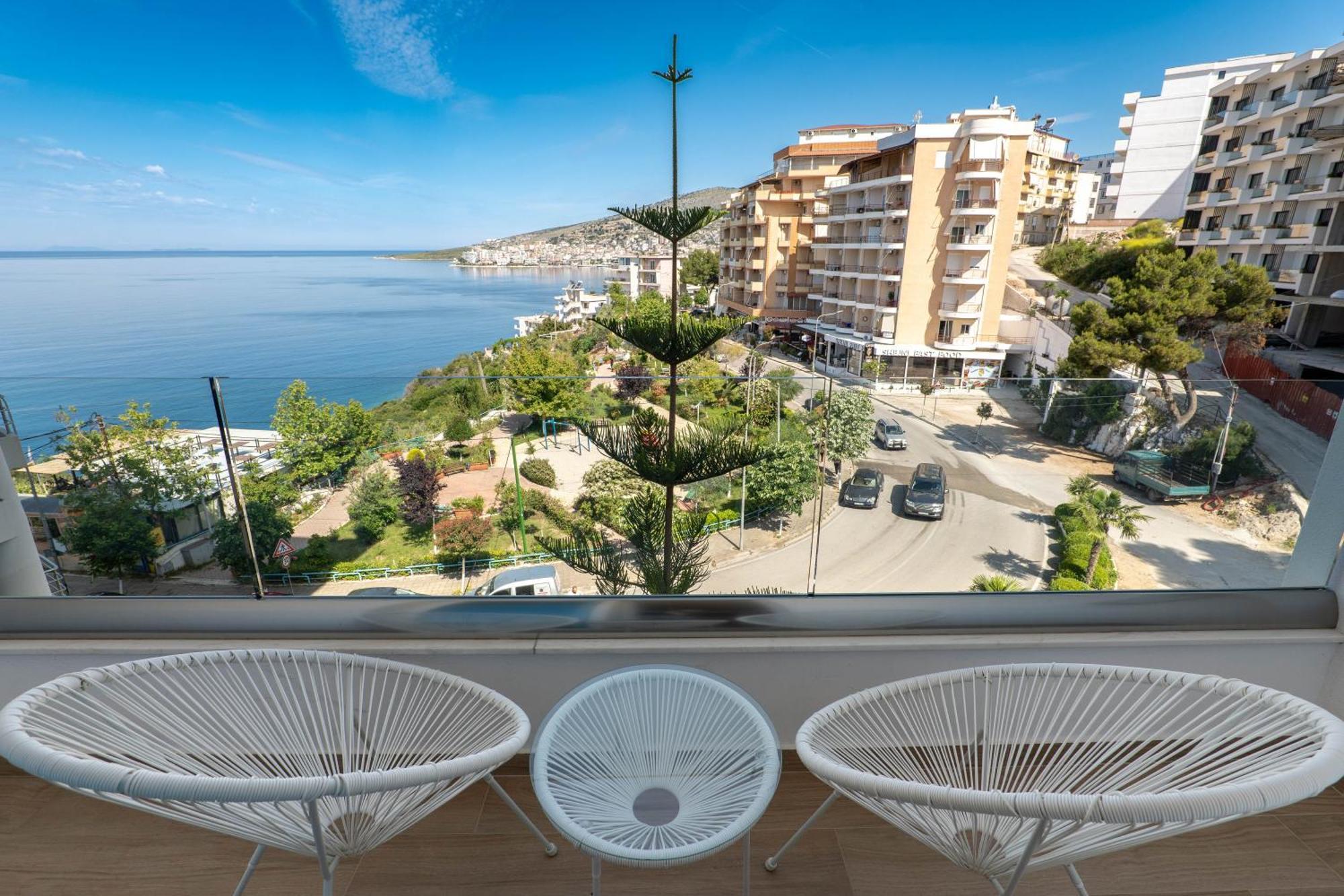 Hotel Oasis Saranda Dış mekan fotoğraf