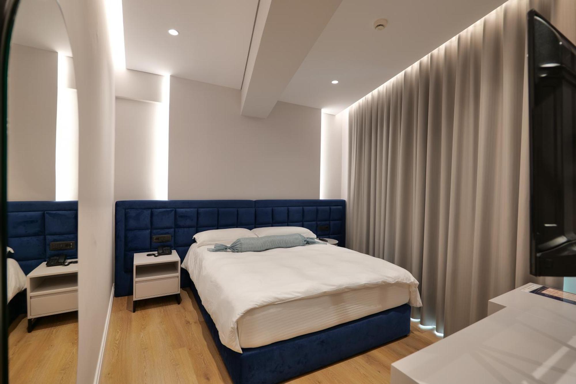 Hotel Oasis Saranda Dış mekan fotoğraf